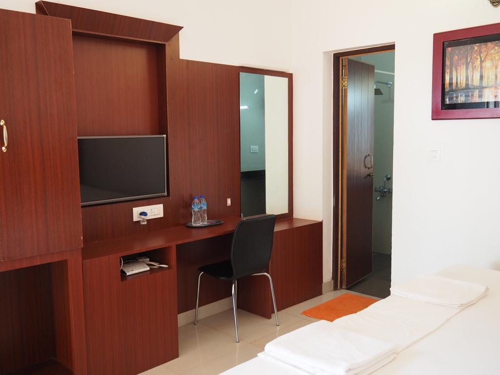 Kanbay Beach Resort Kannur Buitenkant foto