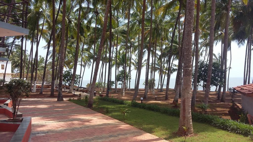 Kanbay Beach Resort Kannur Buitenkant foto